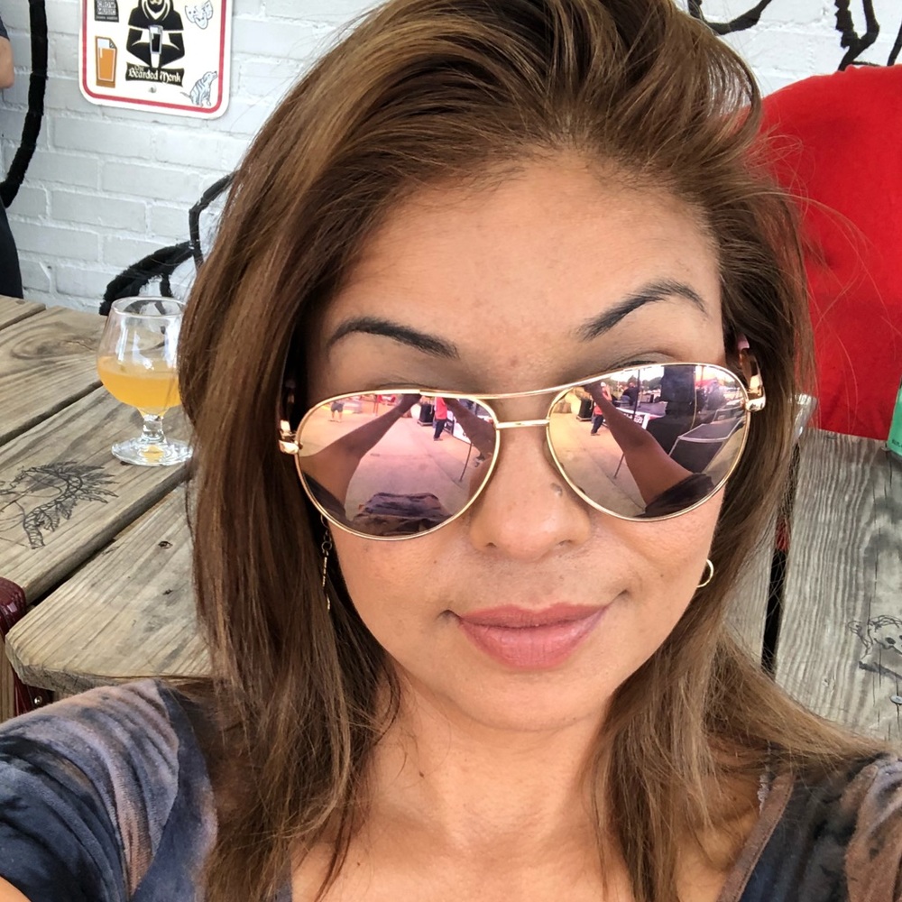 Meet your Posher, Maria